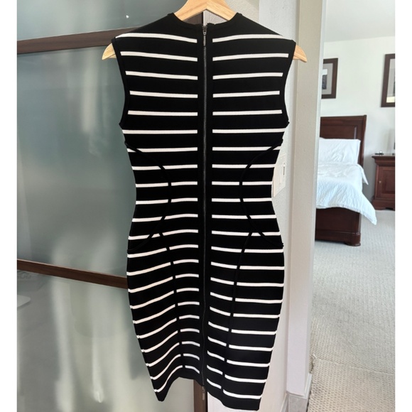 Guess Bodycon Dress - Black/White Stripe Size S - Picture 5 of 14